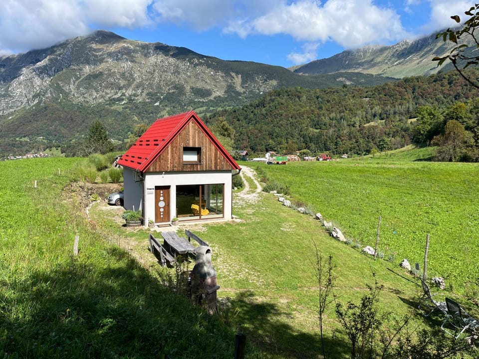 Property building, View (from property/room), Garden view, Mountain view