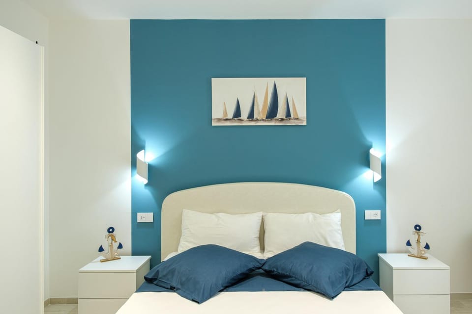 Private room and pool in the beach free wi-fi Bed and Breakfast in Sardinia