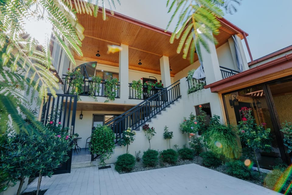 Property building, Garden