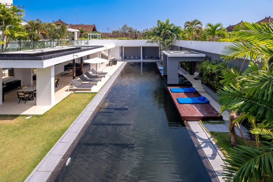 Villa Aqua Seminyak Villa in North Kuta