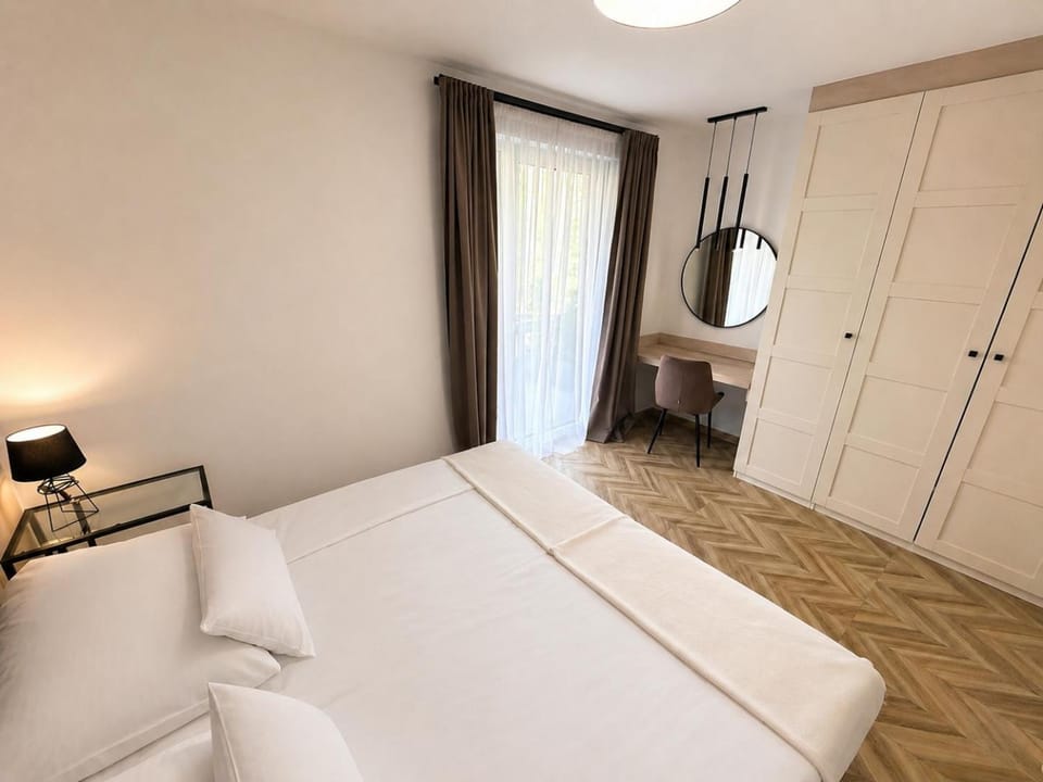 Bed, Bedroom, wardrobe