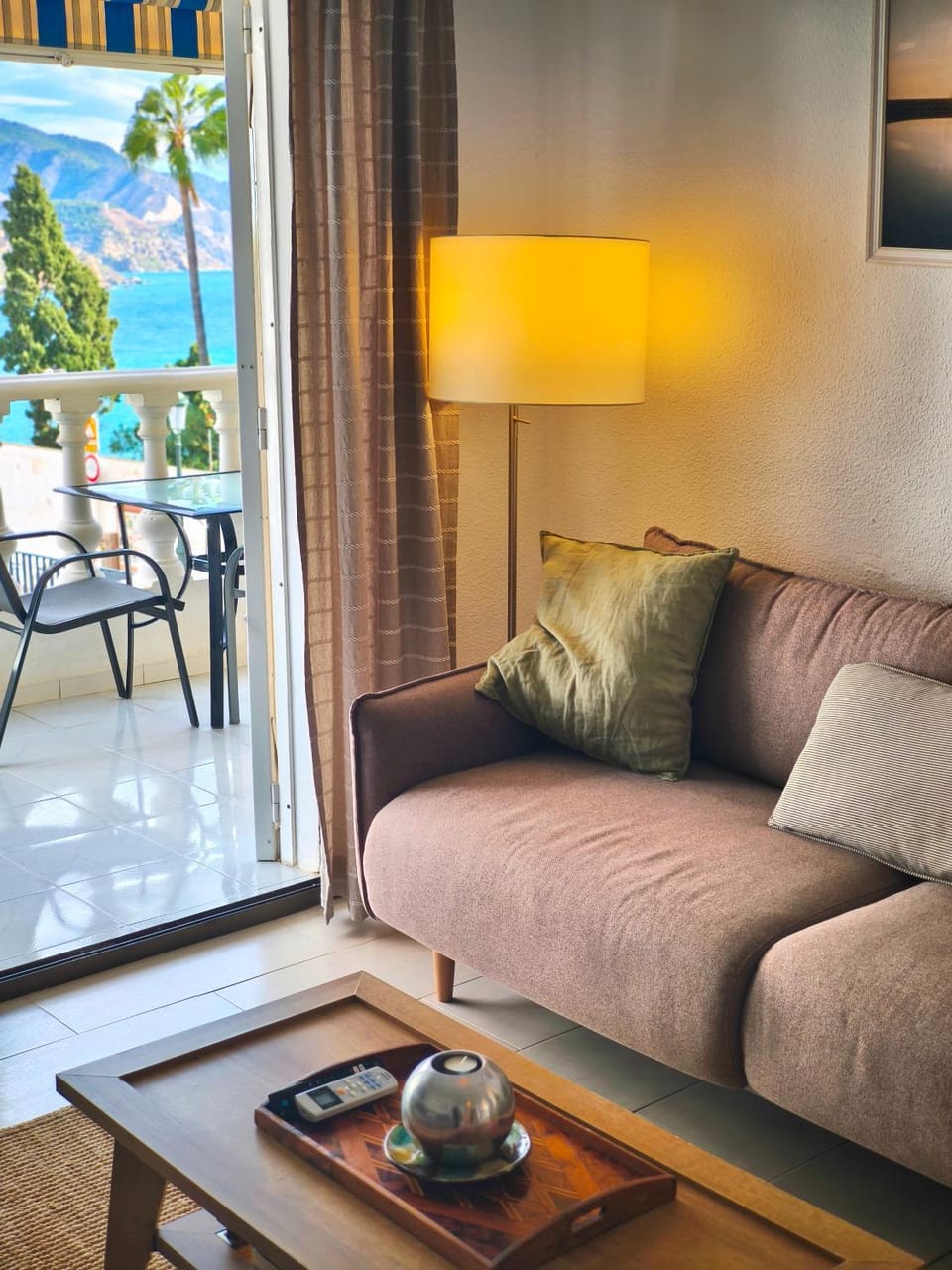 Living room, City view, Garden view, Mountain view, Pool view, Sea view, Street view