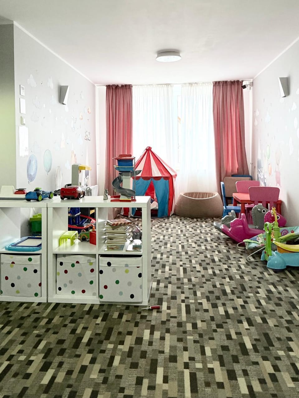 Kids's club
