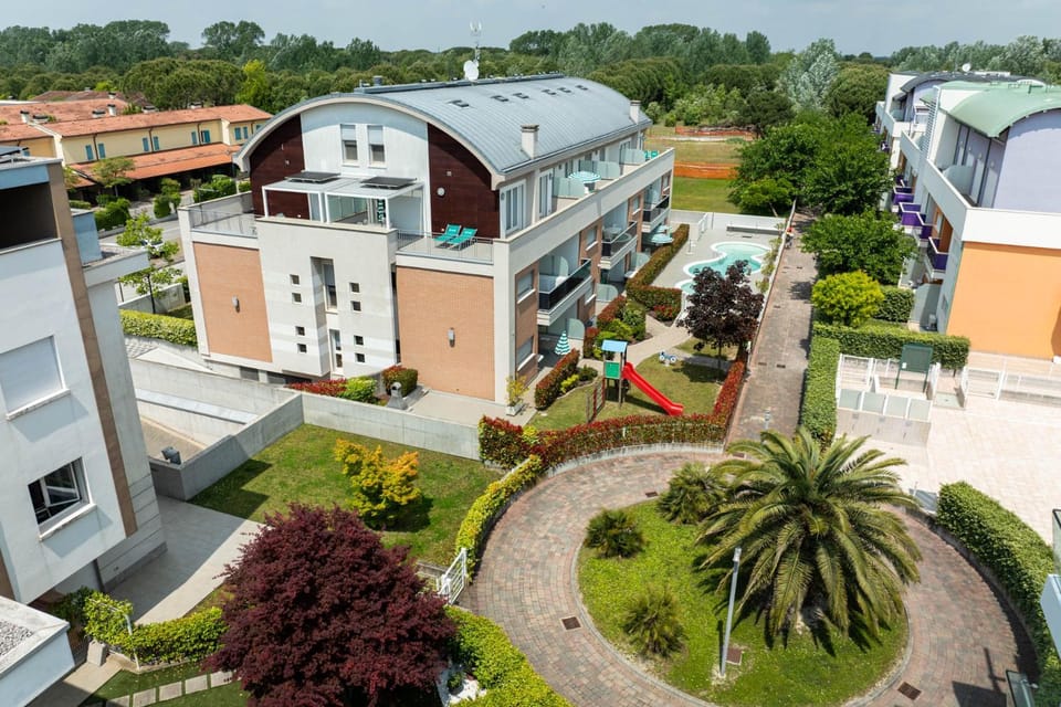 Bird's eye view, View (from property/room)