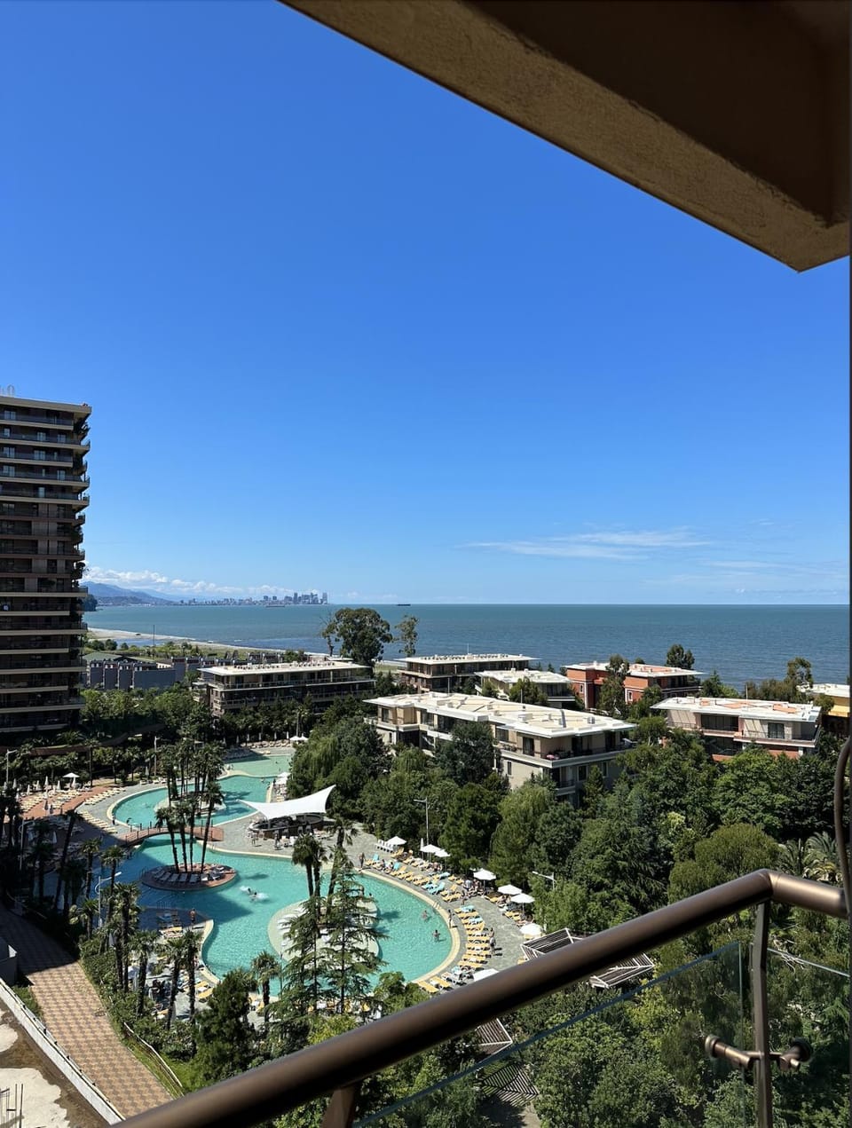 View (from property/room), Balcony/Terrace, City view, Pool view, Sea view