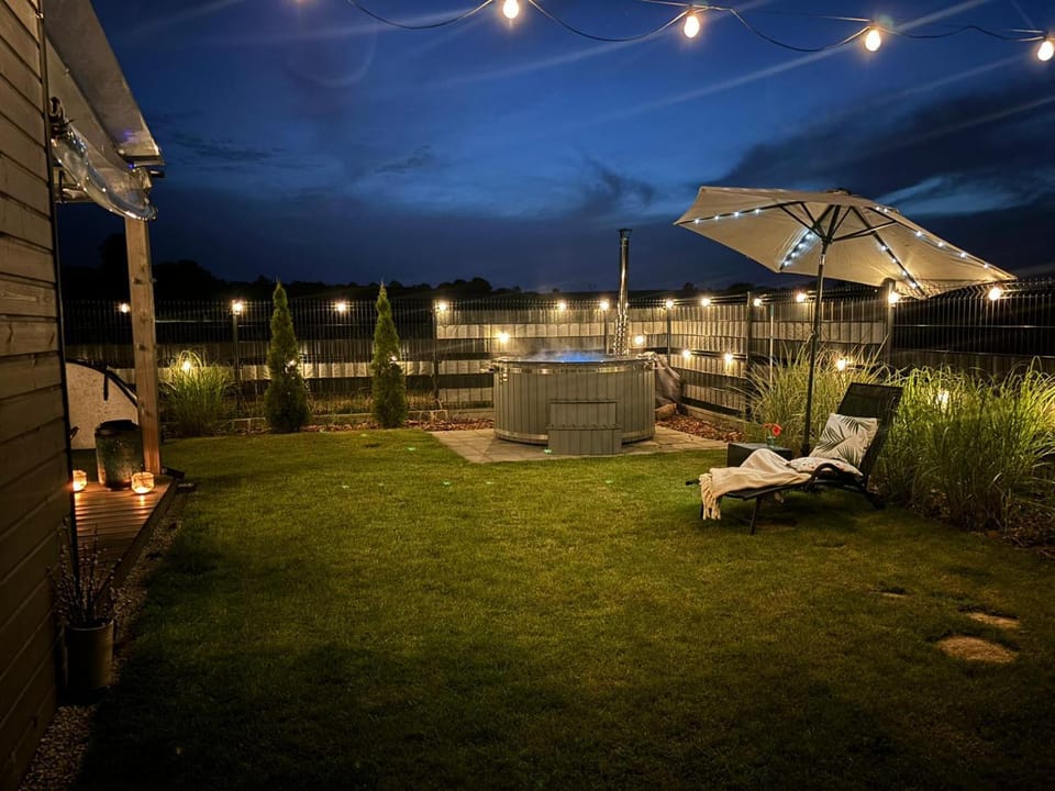 Garden, Balcony/Terrace