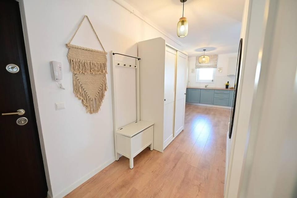 Kitchen or kitchenette, wardrobe