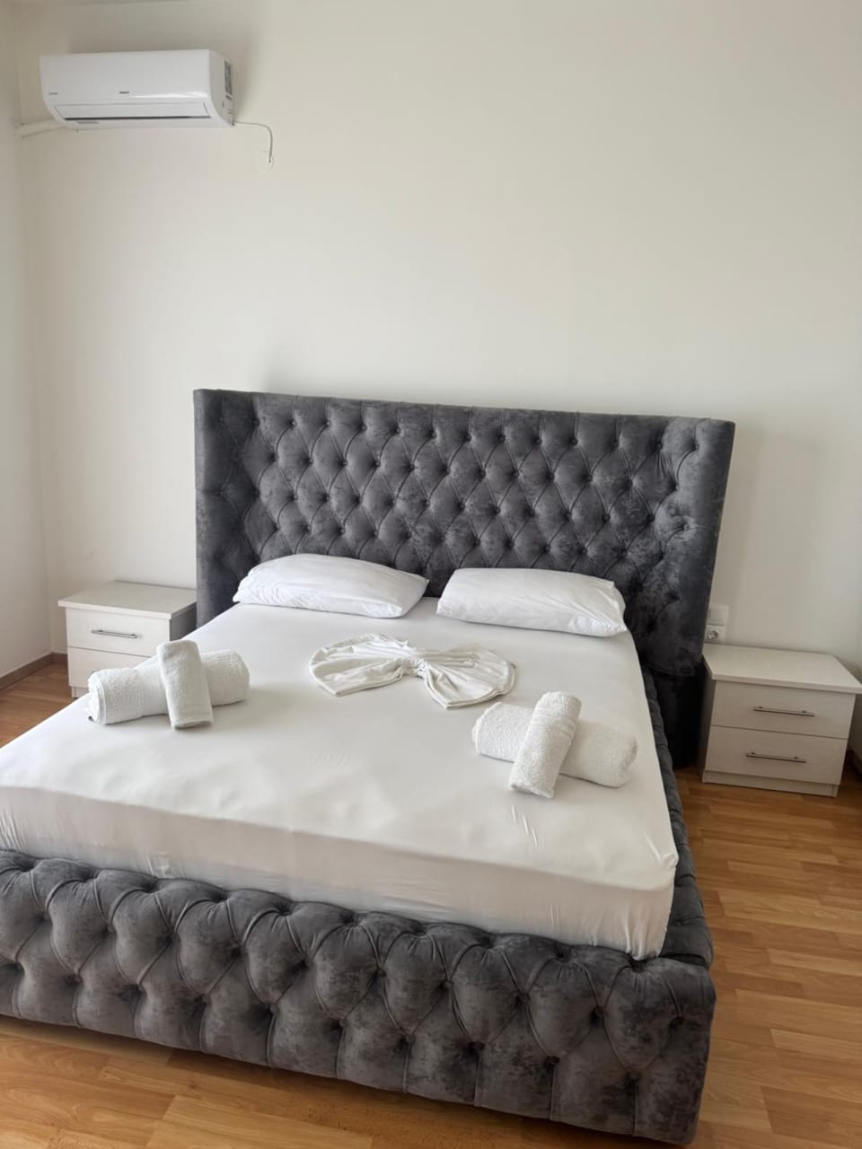 Henfjor Villa & Apartment Villa in Sarandë