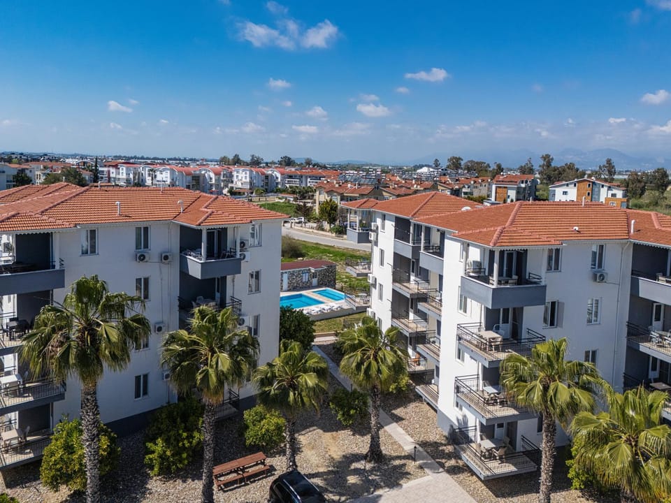 Day, Neighbourhood, Bird's eye view, City view, Pool view, Street view