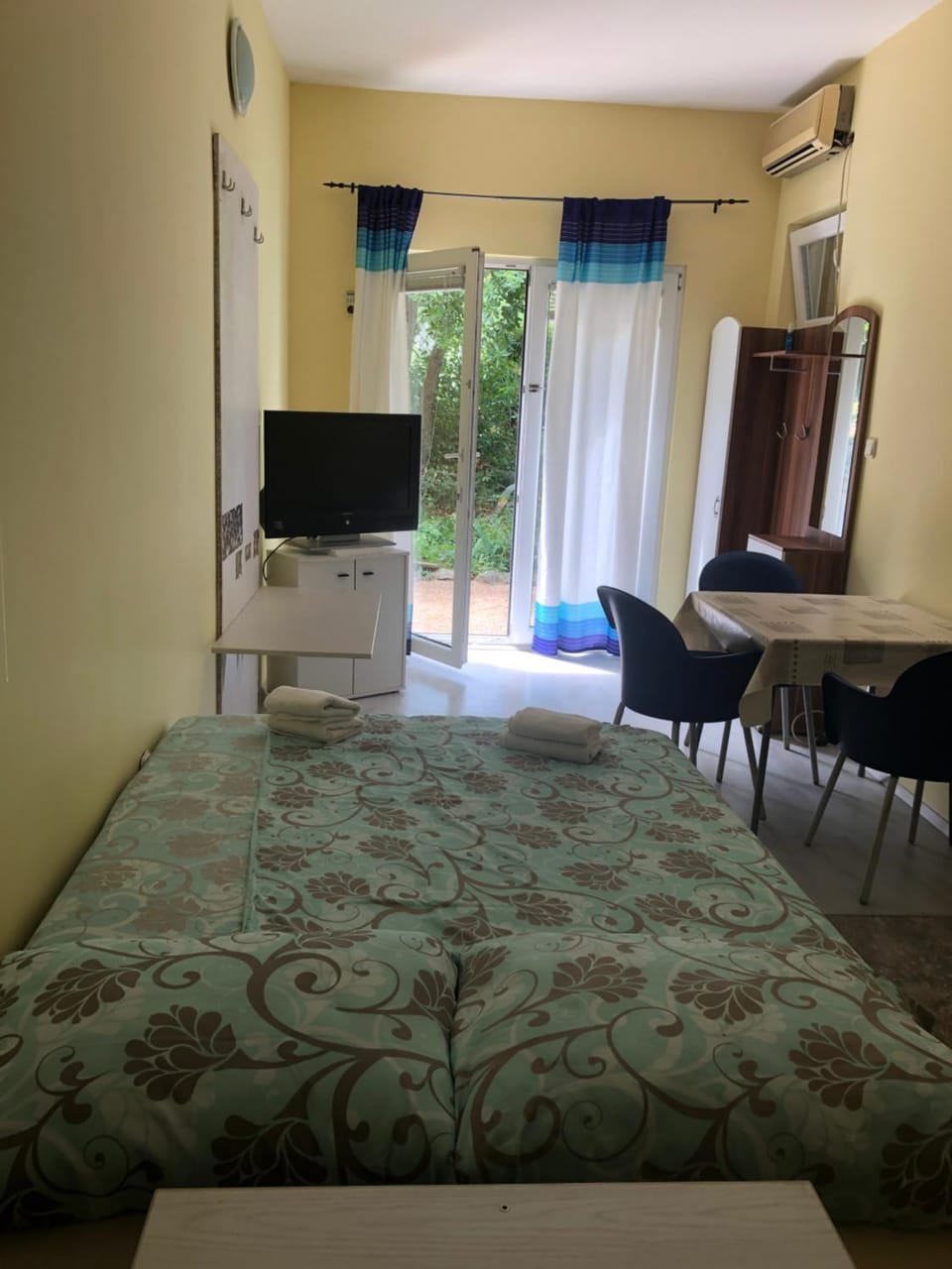 Studio Apartman Ruzmarin Apartment in Primorje-Gorski Kotar County