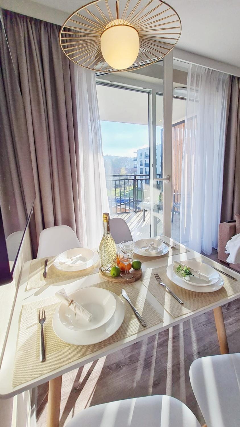 HolidayHomePL Bel Mare 305e z sypialnią i z balkonem Apartment in Miedzyzdroje