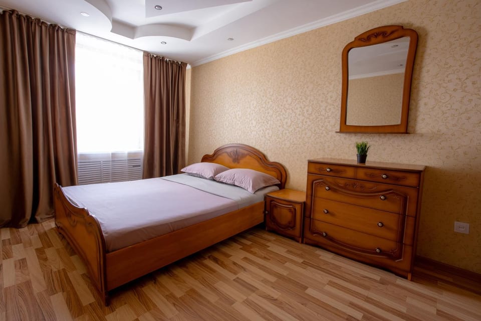 2-х комнатная квартира в центре по ул. Козыбаева 107 Apartment in Kazakhstan