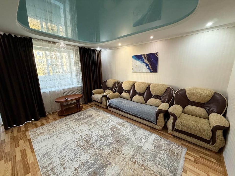 2-х комнатная квартира в центре по ул. Козыбаева 107 Apartment in Kazakhstan