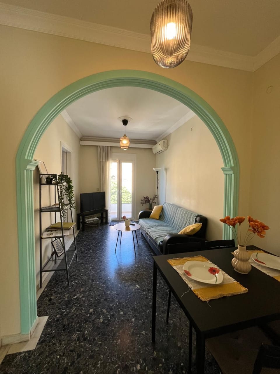 Living room, Dining area