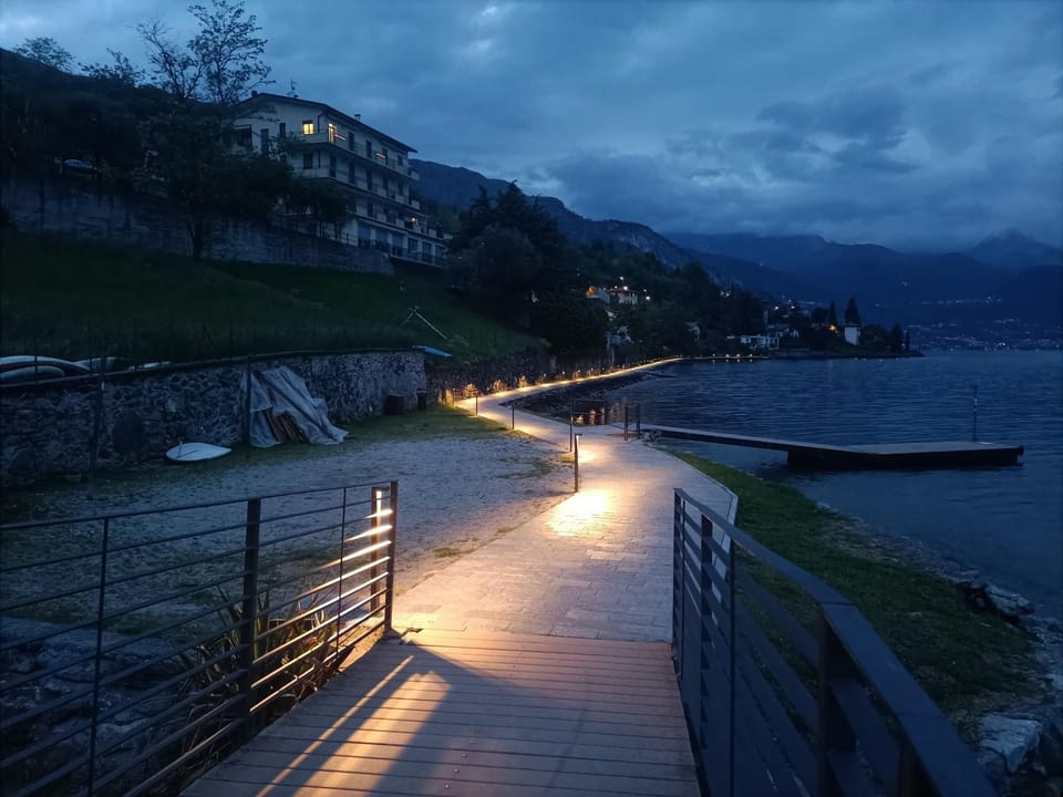 Night, Lake view