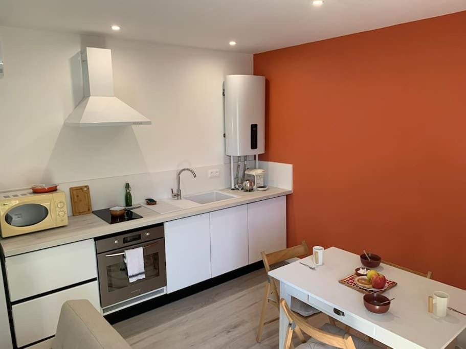 Appartement cœur de village Numéro1 Apartment in Narbonne