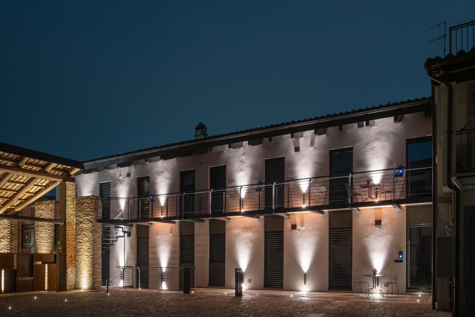 Property building, Night