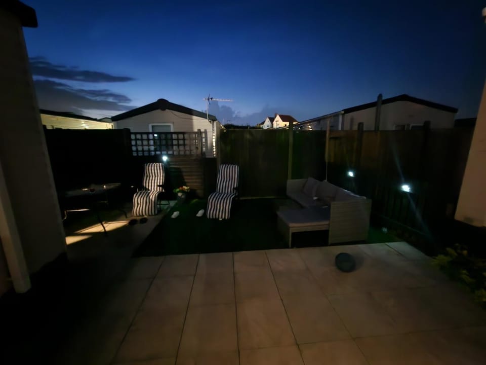 1 minute walk to the beach here! 37 Unity Beach Brightholme Brean sleeps 6 Pet friendly Pets stay free Campground/ 
RV Resort in Sedgemoor