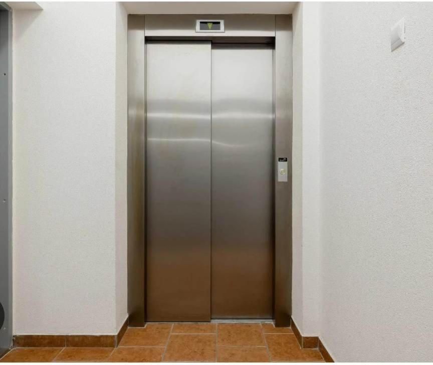 elevator