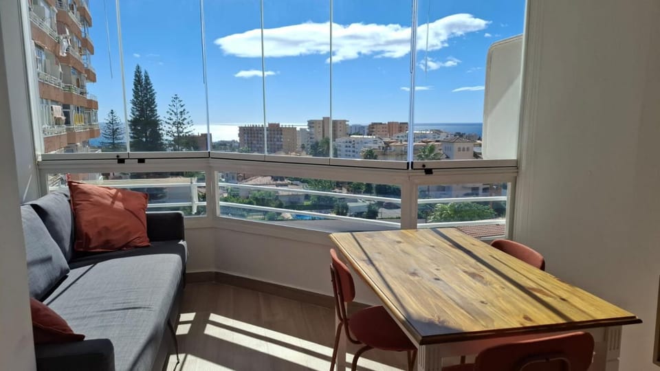 City view, Garden view, Sea view