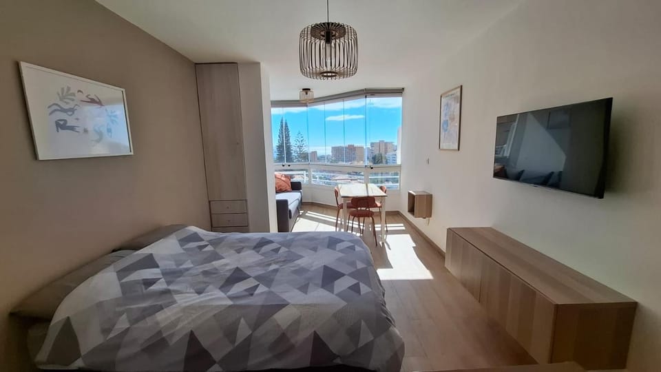 Bed, Garden view, Garden view, Sea view