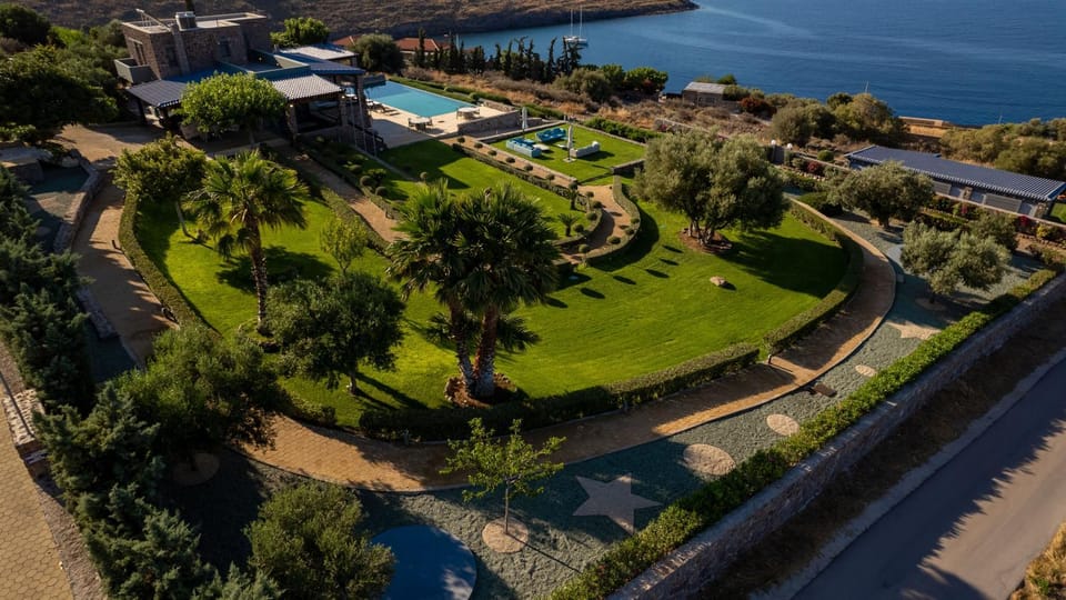 Epitome Villa Aegina Villa in Islands