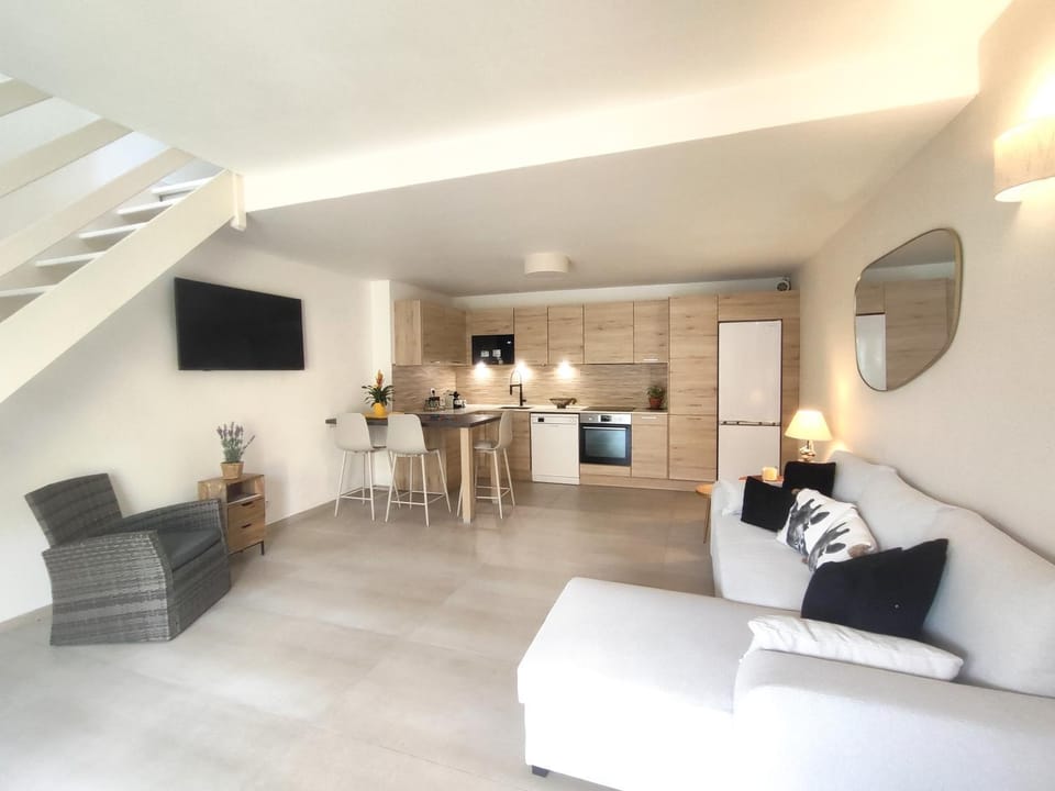 Villa 30, La Palmeraie au village naturiste Apartment in Agde