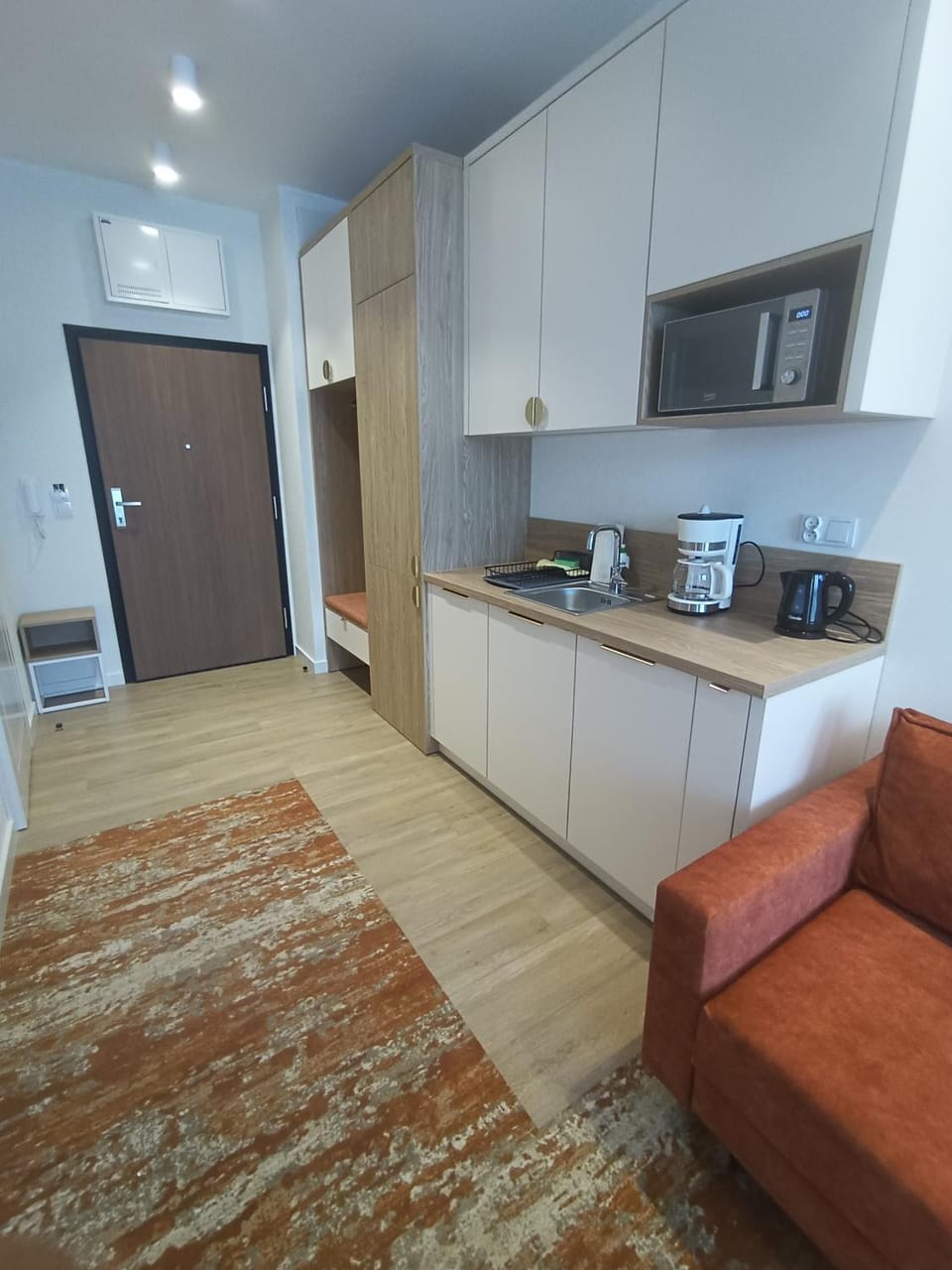 Kitchen or kitchenette, minibar, pet friendly, stove