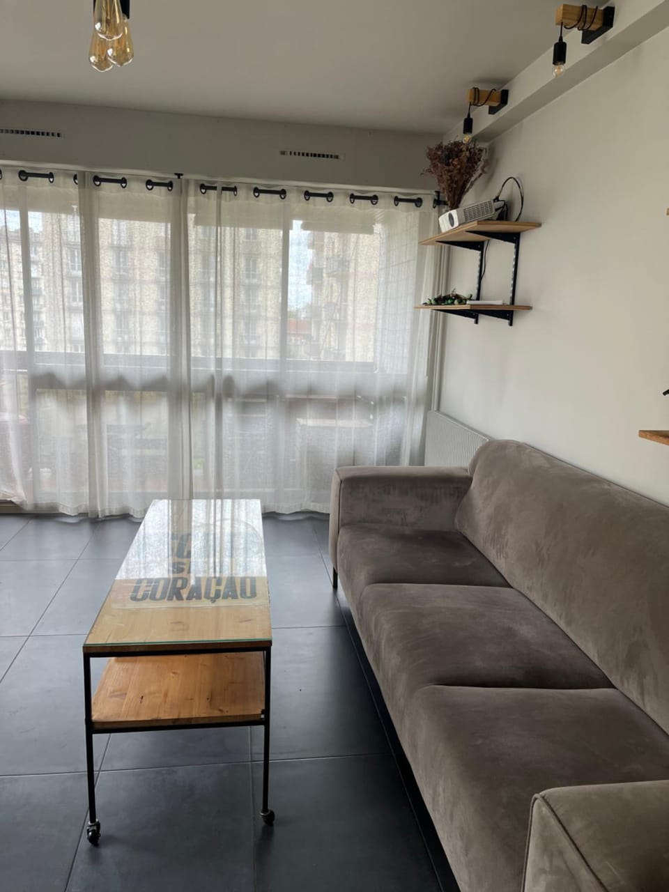 Terrasse avec vue, proche Bercy-Paris, 3 pièces spacieux et confort Apartment in Paris