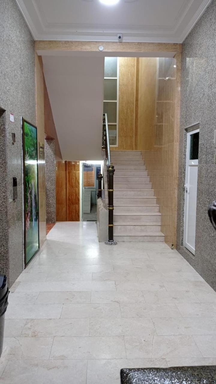 Property building, Balcony/Terrace