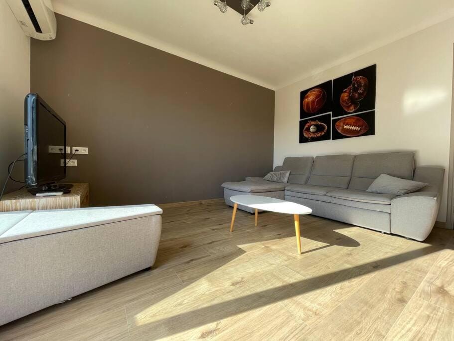 Appartement 2 chambres +parking Apartment in Narbonne