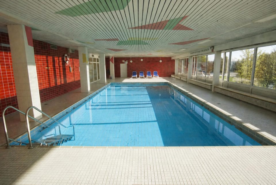 Pool view, Swimming pool