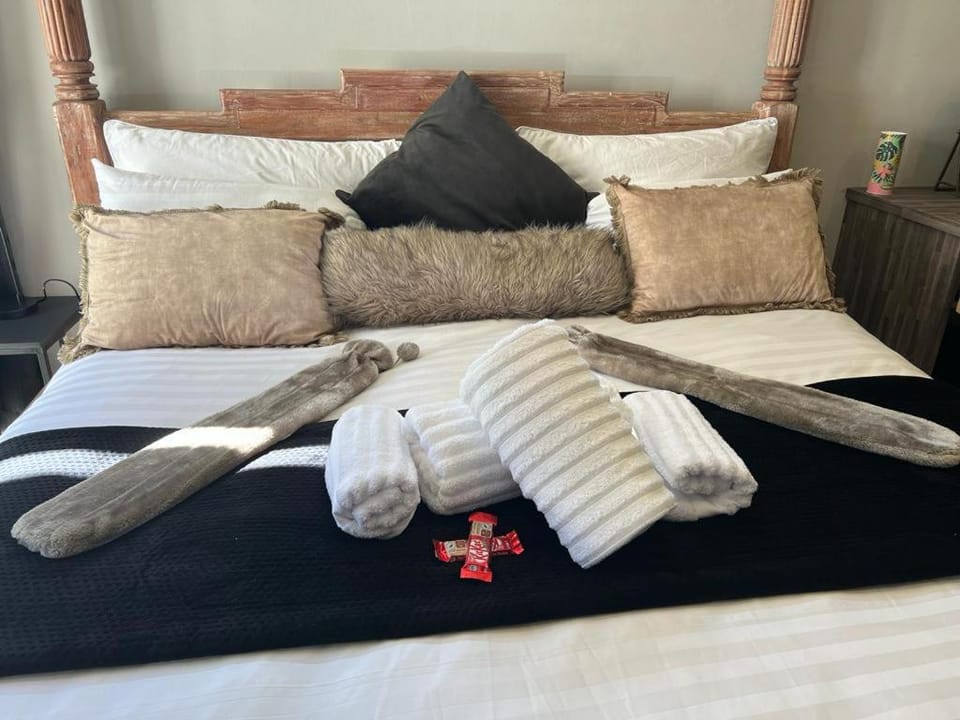 12 Calderbank Bed and Breakfast in North West, South Africa