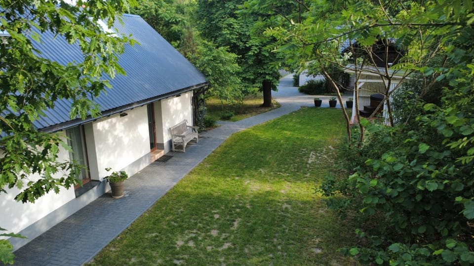 Property building, Day, Garden, Garden view