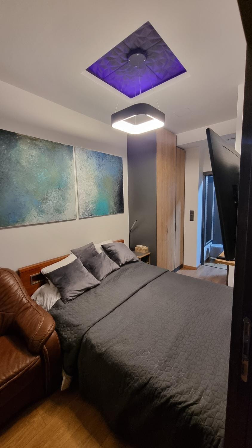 Bed, Seating area, Bedroom, wardrobe