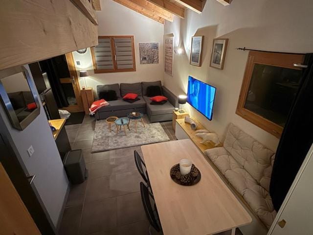 Chaleureux studio plein sud en Tarentaise ! Apartment in Saint-Bon-Tarentaise