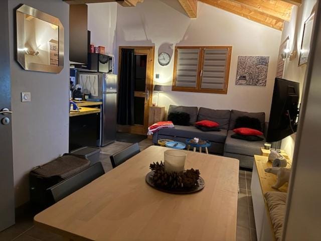 Chaleureux studio plein sud en Tarentaise ! Apartment in Saint-Bon-Tarentaise