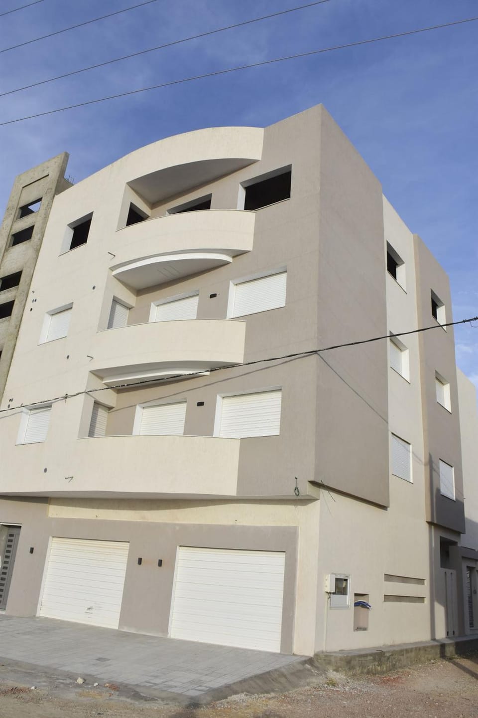 Property building, Balcony/Terrace