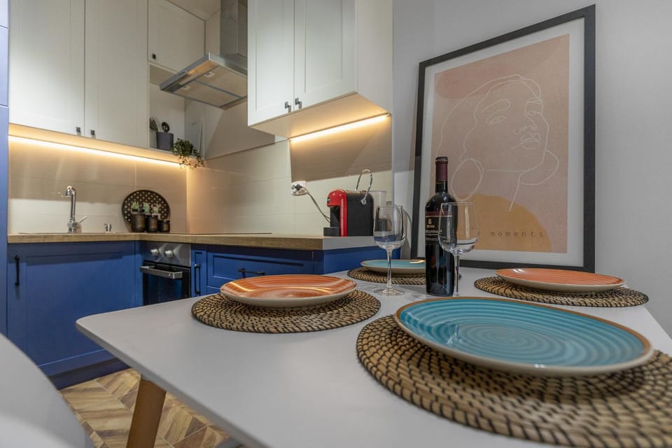 Dining area, kitchen