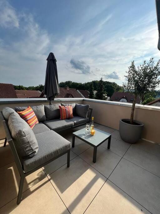 View (from property/room), Balcony/Terrace