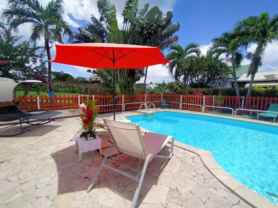 Patio, Day, Garden, Garden view, Pool view, Swimming pool, sunbed