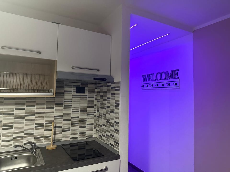 FEEL - Vivid Apartment Apartment in Bergamo