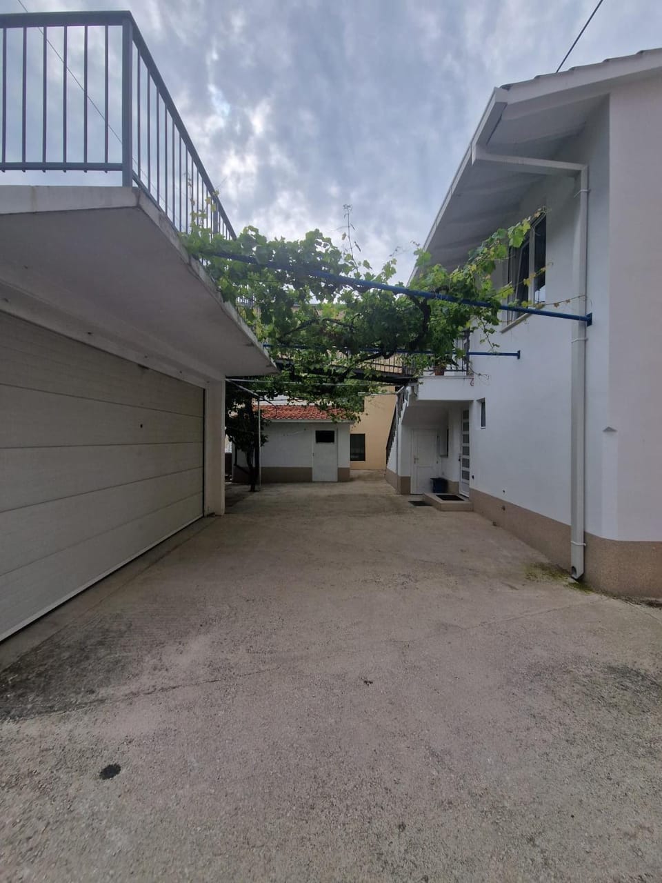 Property building, Parking