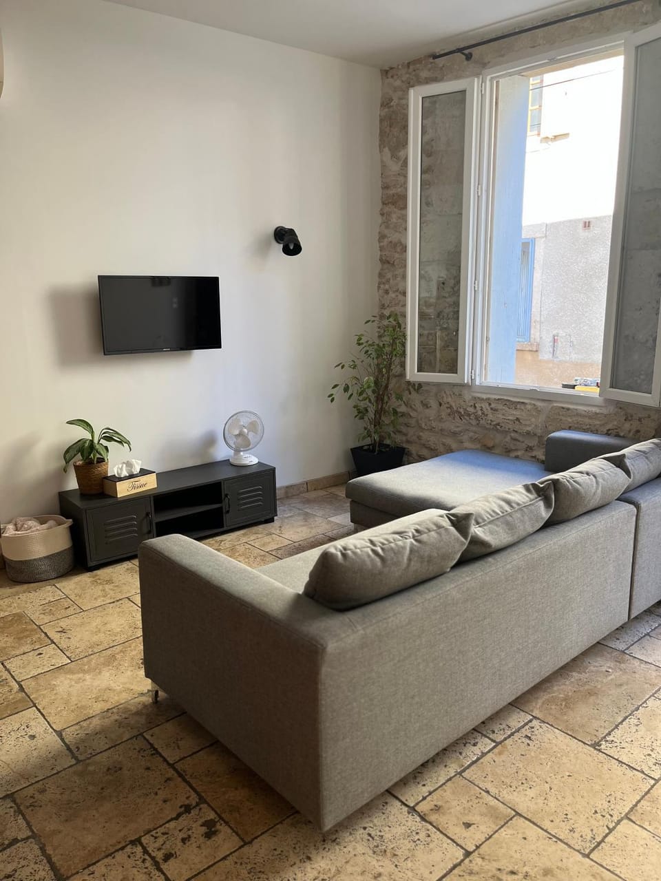 Seating area