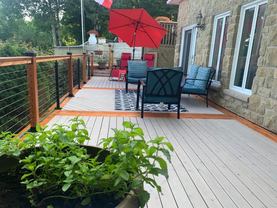 Q Estate Guest Suite heated indoor pool Bed and Breakfast in Rideau Lakes