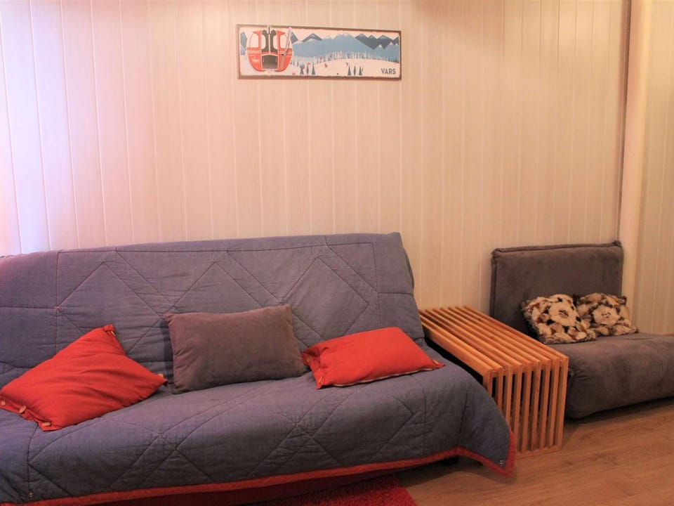 Studio confortable pour 2, pieds des pistes, centre station Vars Les Claux Apartment in Provence-Alpes-Côte d'Azur
