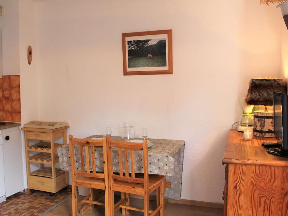 Studio confortable pour 2, pieds des pistes, centre station Vars Les Claux Apartment in Provence-Alpes-Côte d'Azur