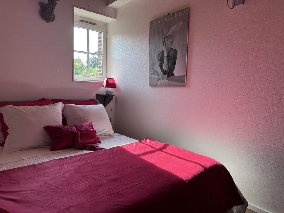 Gîte confortable proche Moulins avec jardin & poêle à bois - FR-1-489-463 House in Auvergne-Rhône-Alpes
