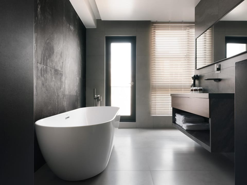 Toilet, Bathroom, Balcony/Terrace, Bath