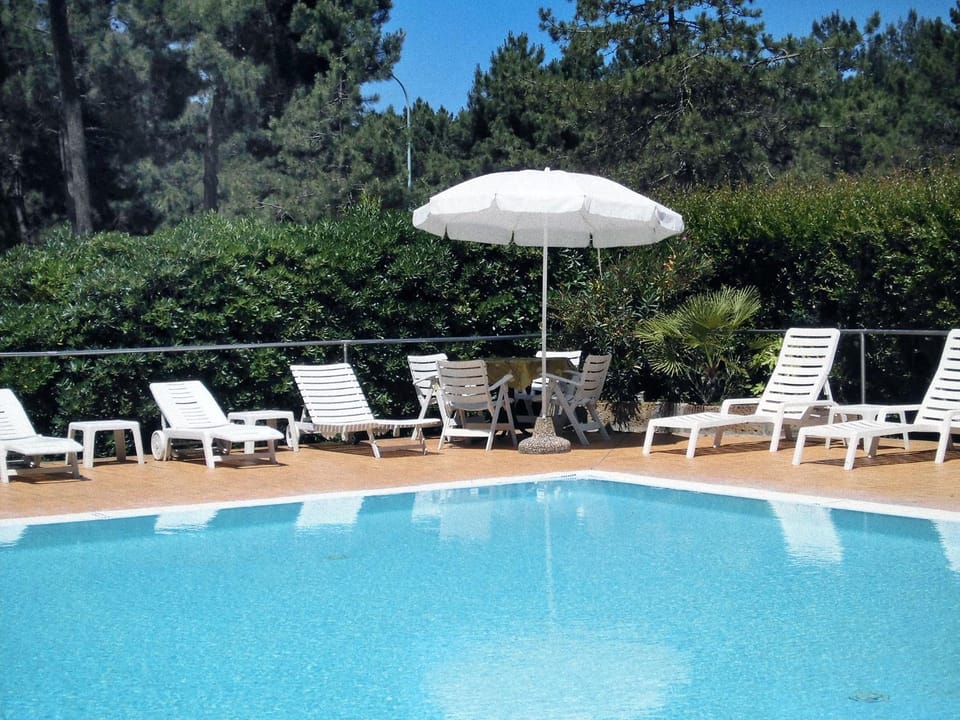 Garden, Swimming pool